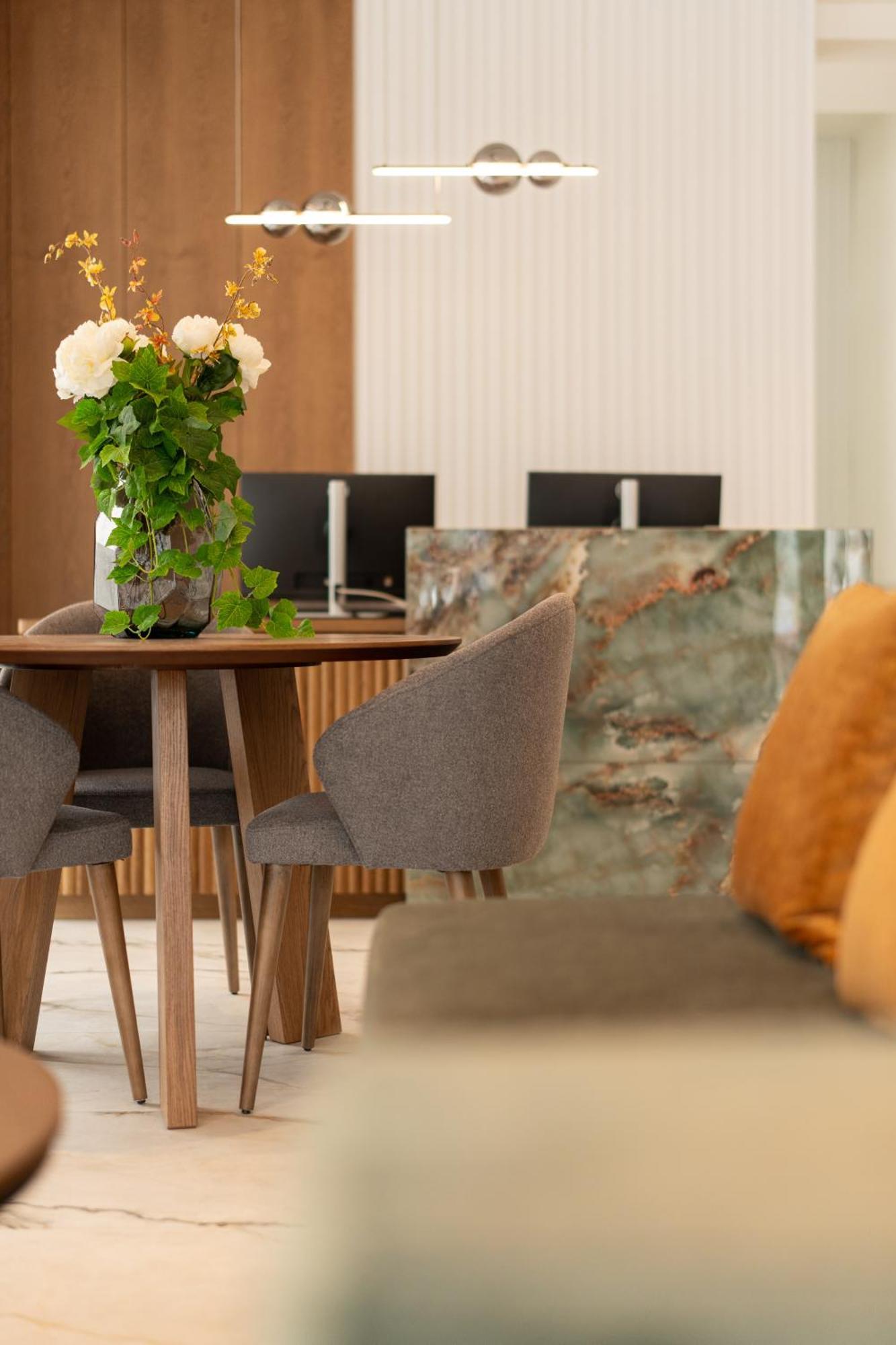 Volos Inn Hotel Eksteriør billede