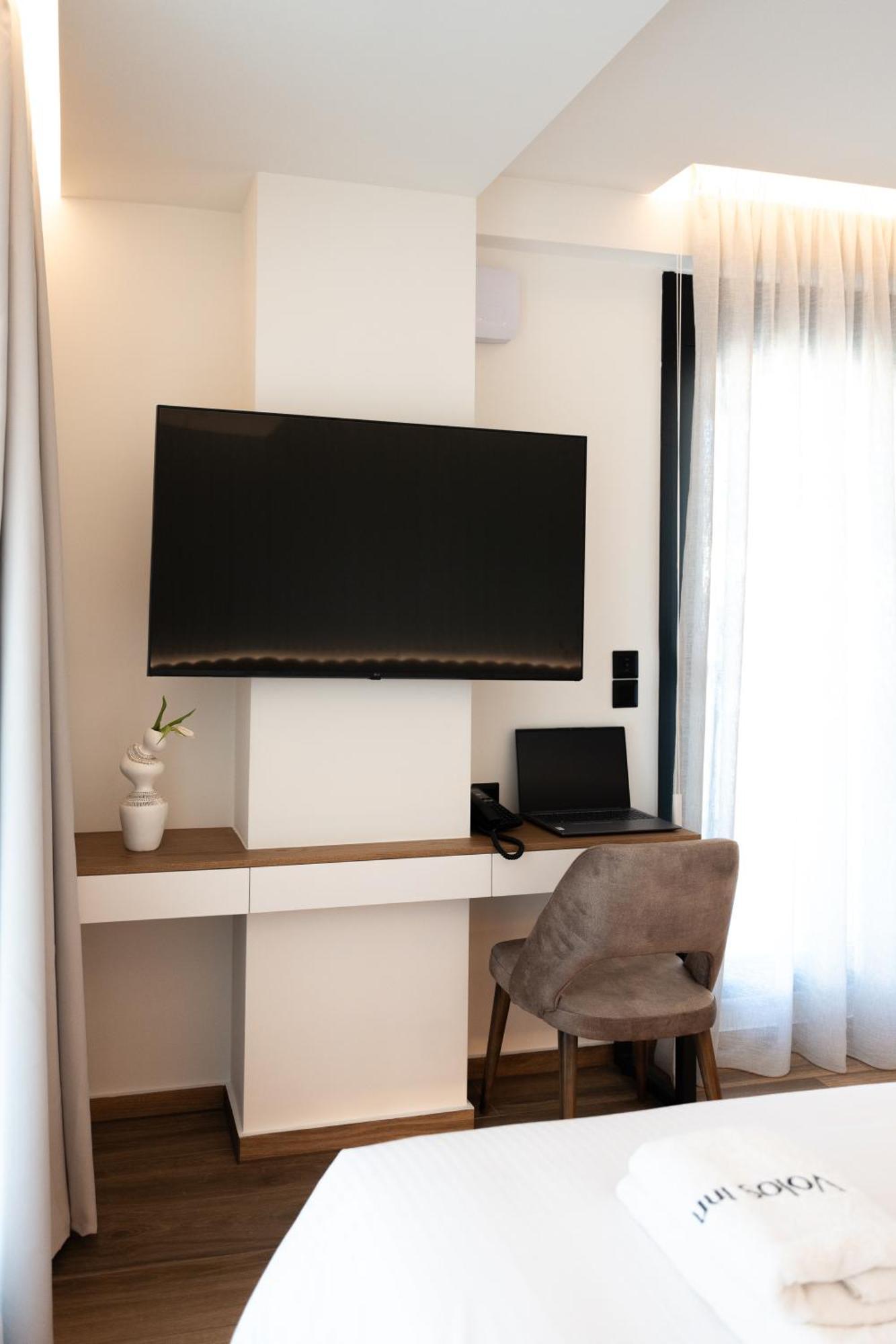 Volos Inn Hotel Eksteriør billede