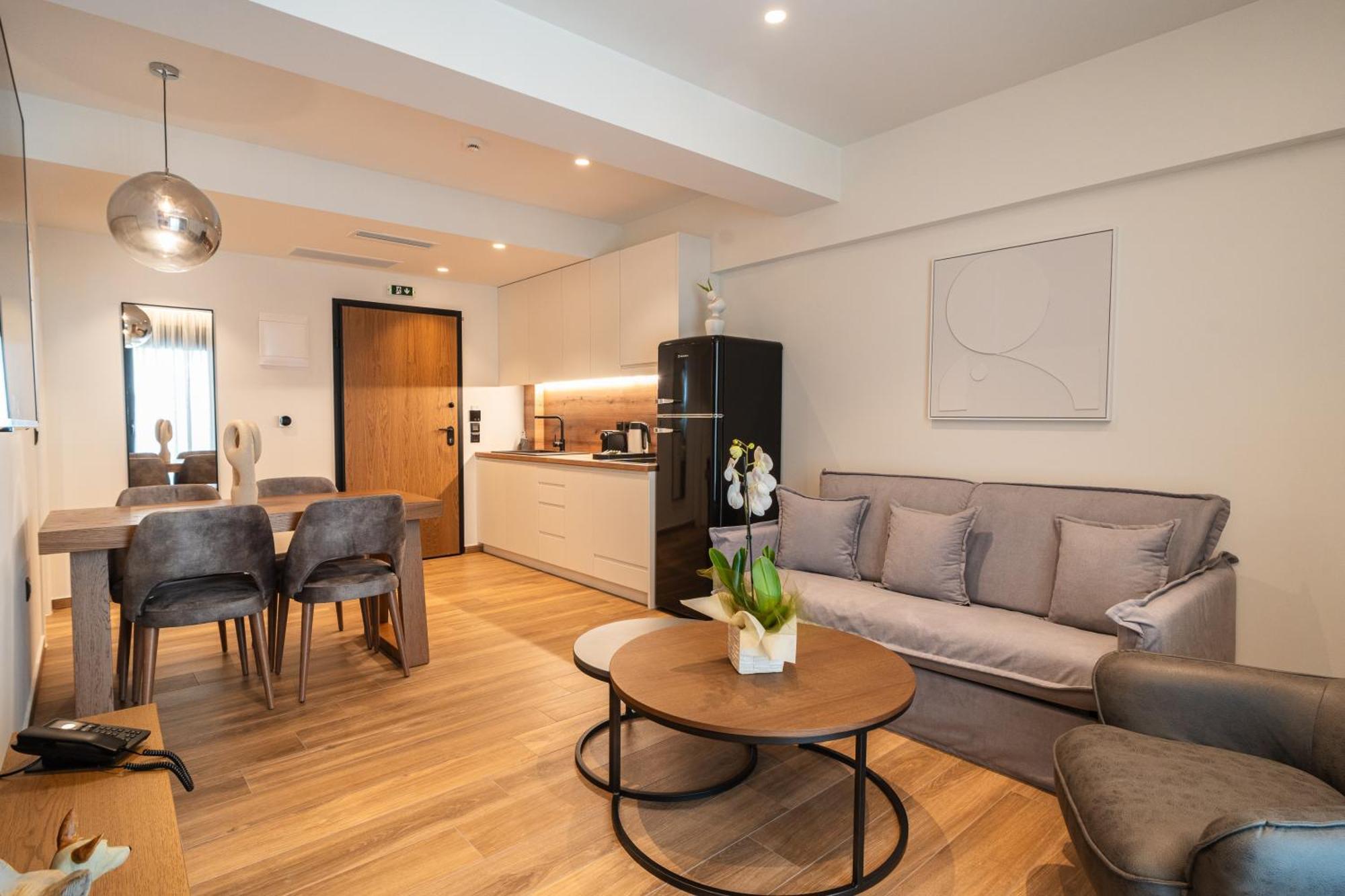 Volos Inn Hotel Eksteriør billede